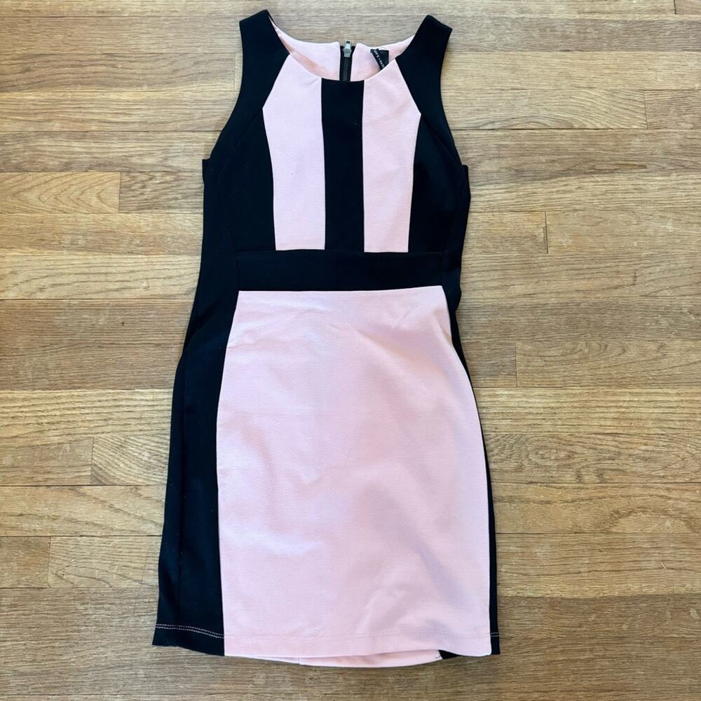 Love Haight pink black two tone sleeveless sheath mini dress size 8
b17